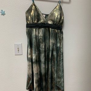 Printed dress 2 DRESS dif size! Twins!